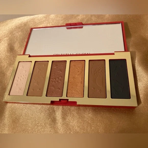 NWOT Estee’ Lauder - Brand New Celestial Glow Limited Edition EyeShadow Palette. - Picture 4 of 4